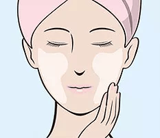 洗顔後、水分を拭き取った後、適量（さくらんぼ２～３個分）を手に取り、顔全体に広げます。